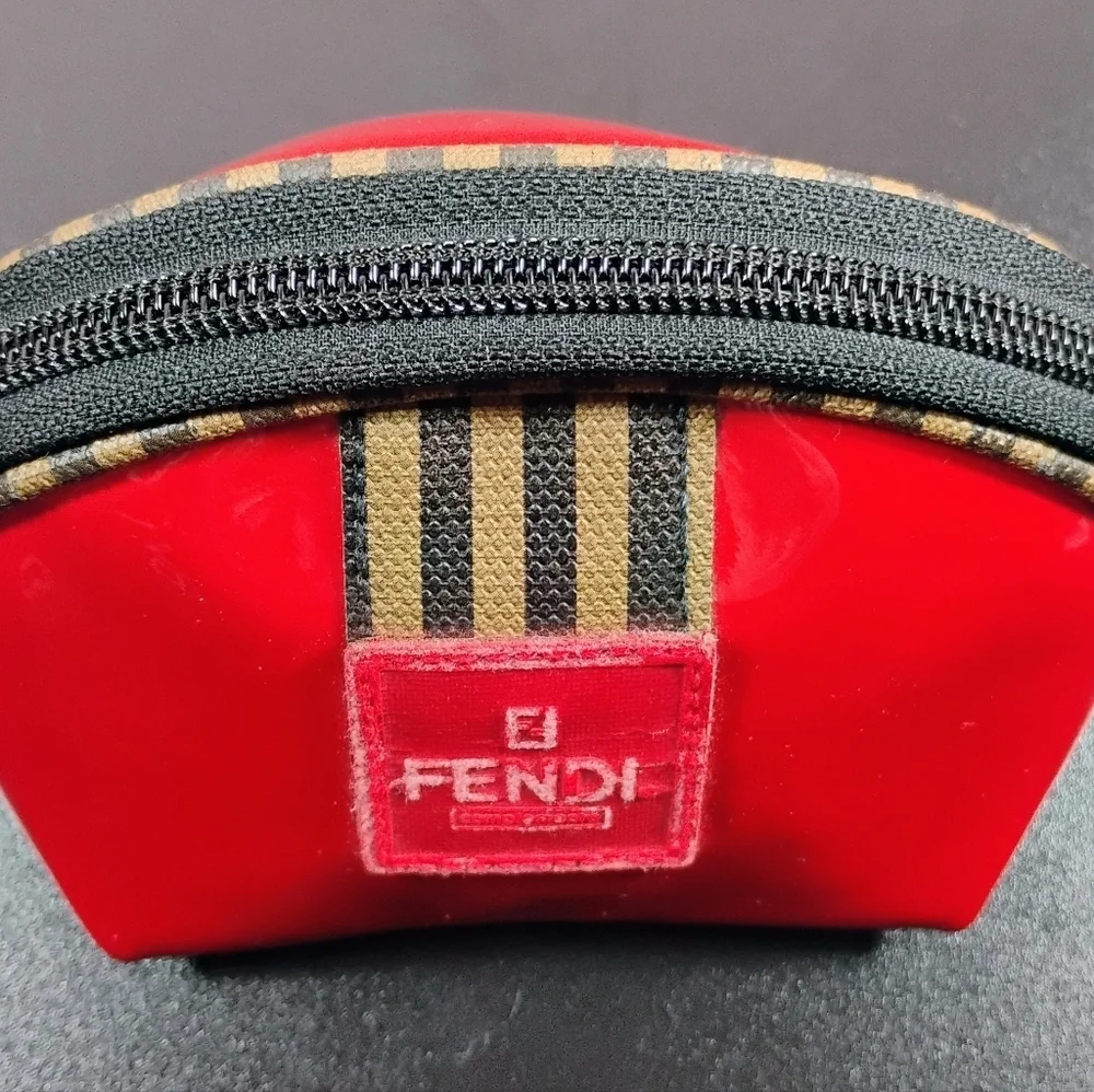 Fendi Red Pyramid Pouch – Fair, Logo Fade & Zipper Wear
